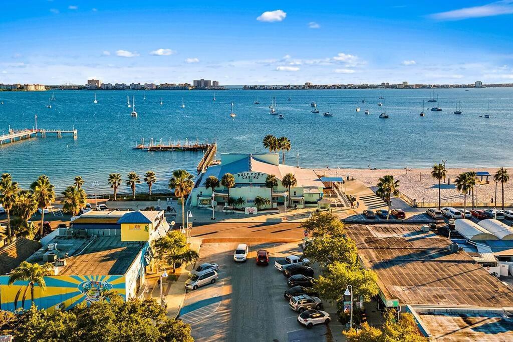 Quaint Gulfport Beach Bungalow St. Petersburg Extérieur photo