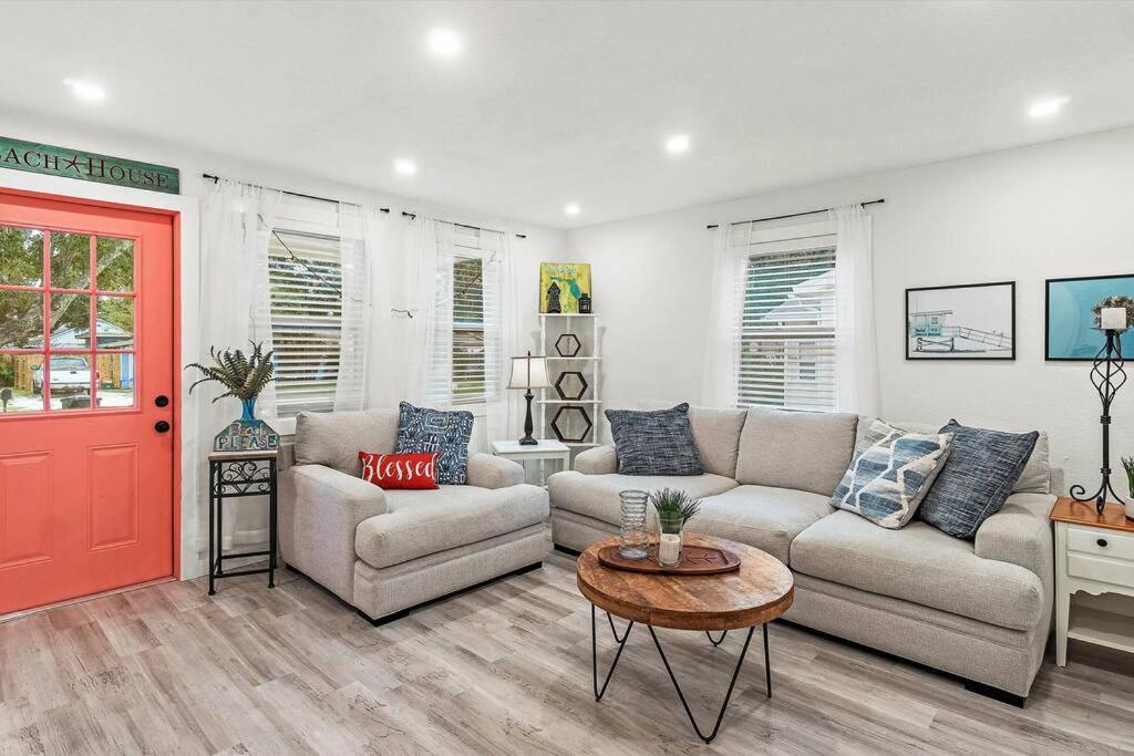 Quaint Gulfport Beach Bungalow St. Petersburg Extérieur photo