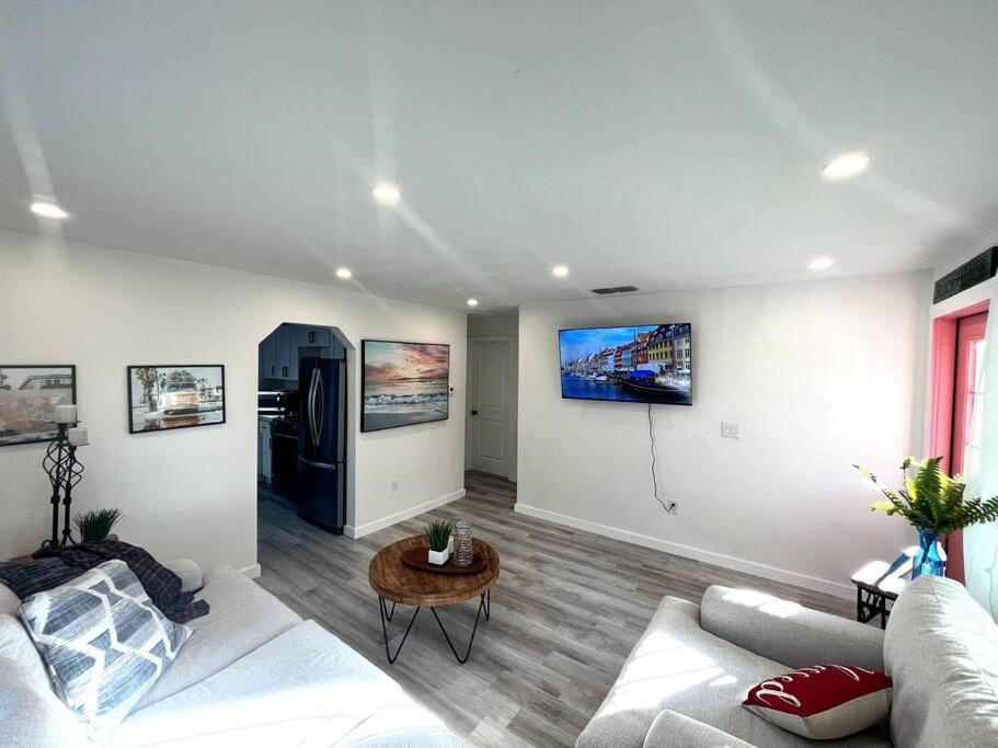 Quaint Gulfport Beach Bungalow St. Petersburg Extérieur photo